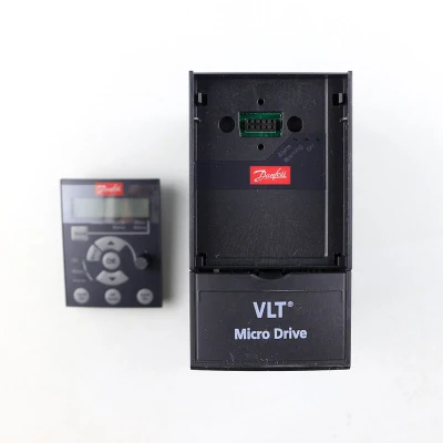 Micro Drive Series VFD 132f0017 FC-051 Inverter